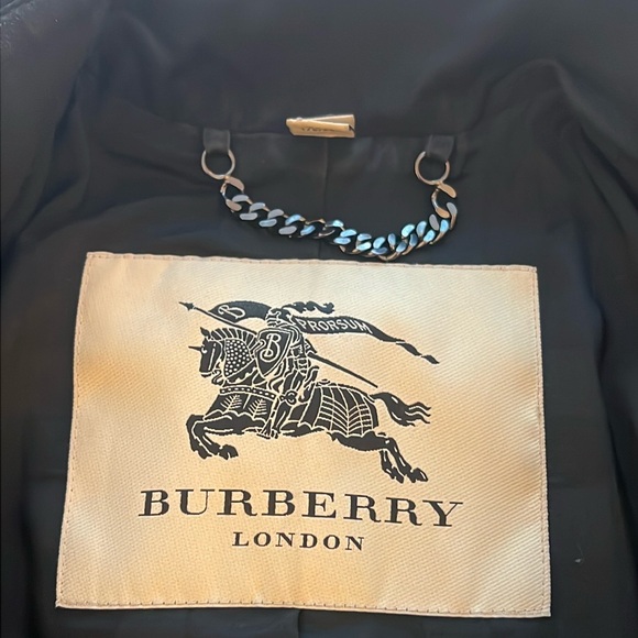 Burberry jacket with military details - Picture 3 of 10